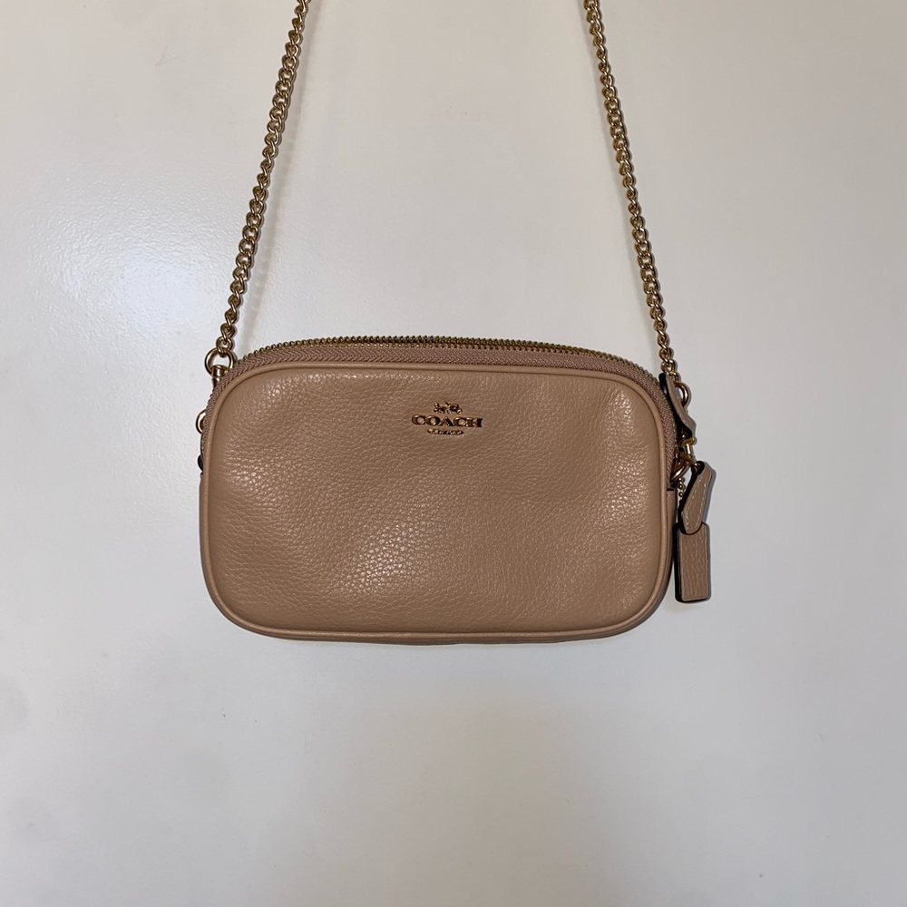 COACH PURSE SUPER CUTE